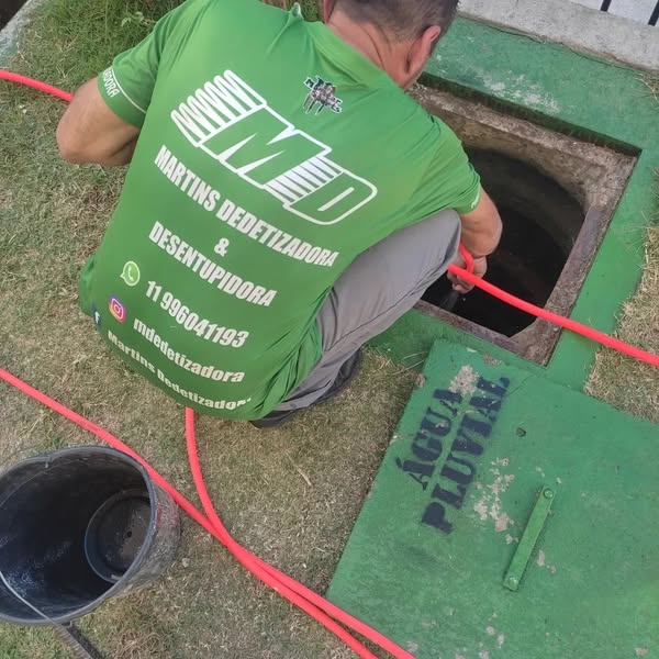 Martins_Dedetizadora_desentupimento_24h_condominio_zona_leste_SP