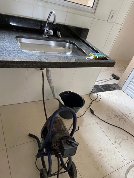 Martins_Dedetizadora_desentupimento_residencial_zona_leste_SP